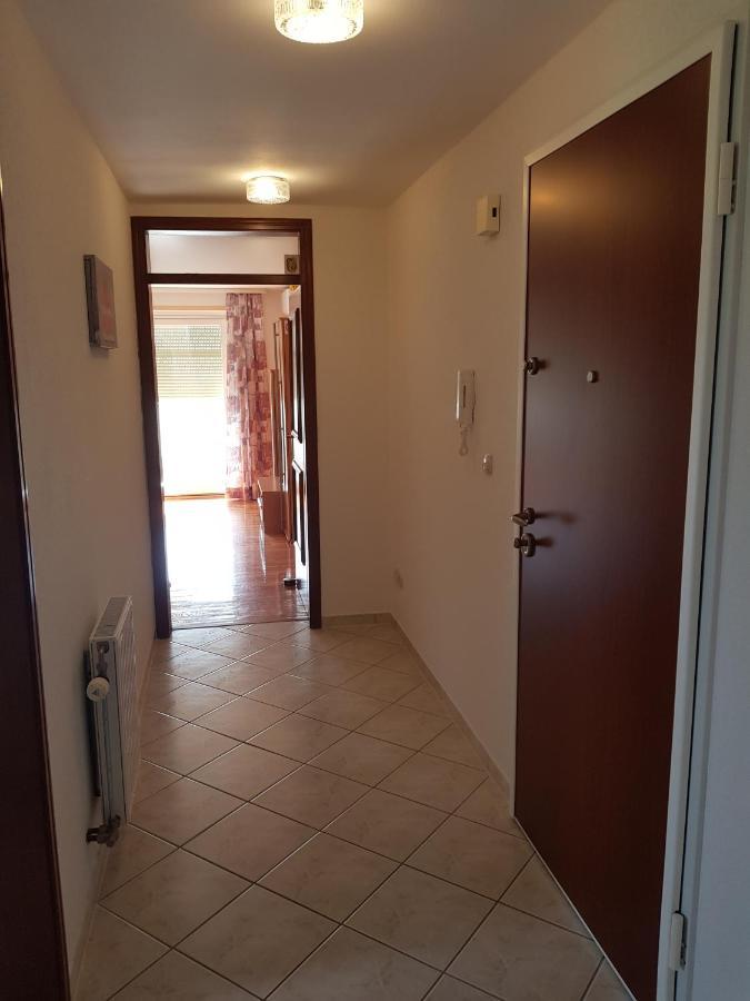 Apartmani Krajnovic Fažana エクステリア 写真