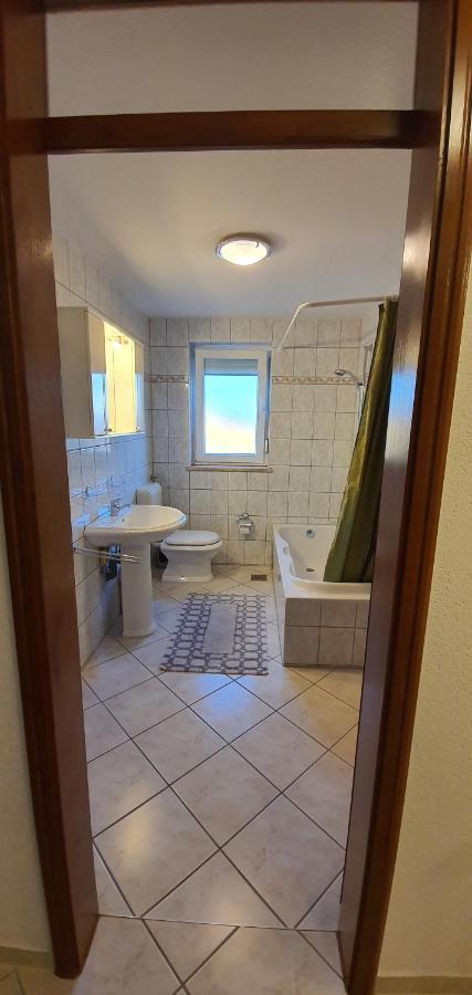 Apartmani Krajnovic Fažana エクステリア 写真