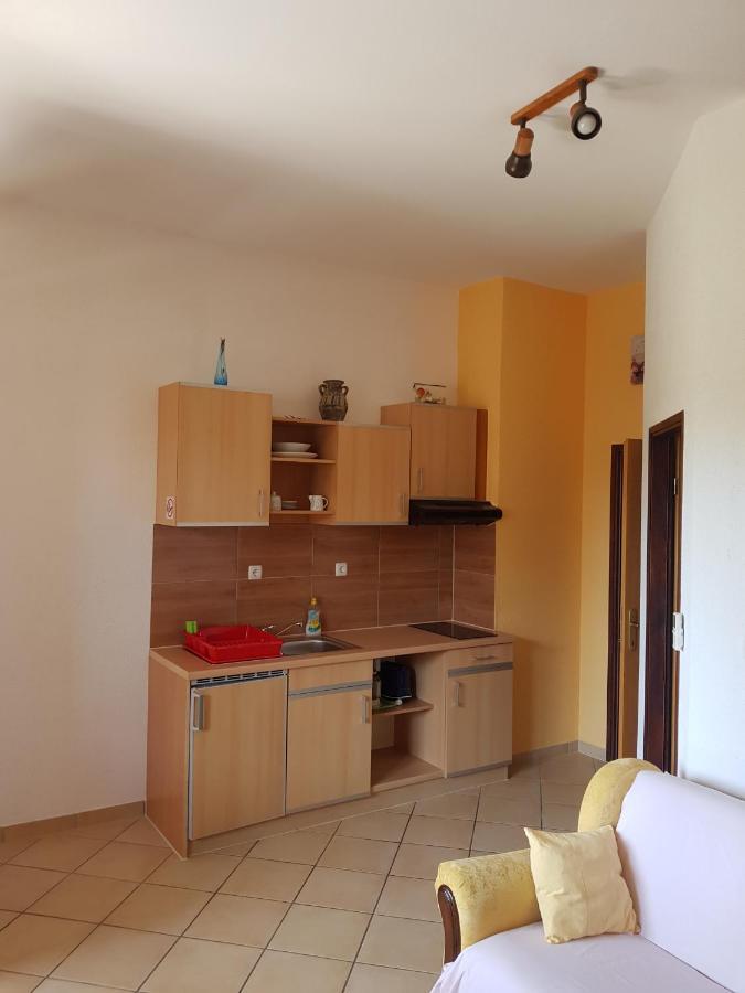 Apartmani Krajnovic Fažana エクステリア 写真