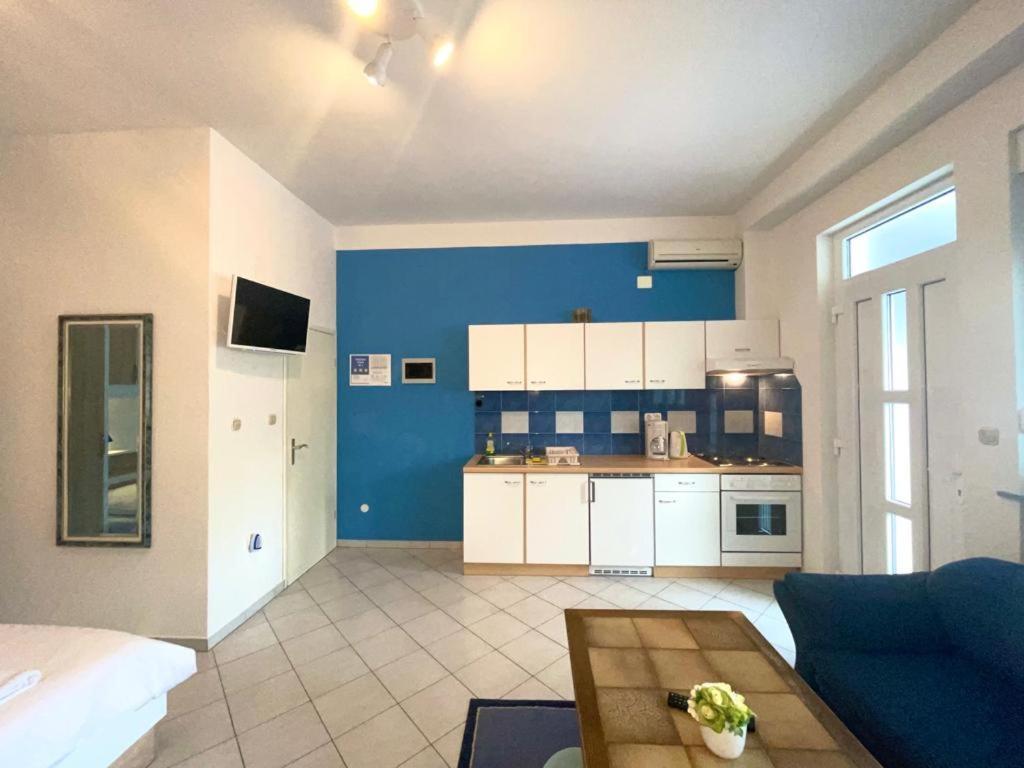 Apartmani Krajnovic Fažana エクステリア 写真