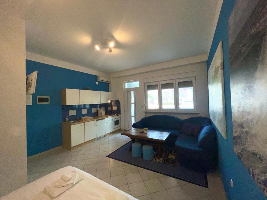 Apartmani Krajnovic Fažana エクステリア 写真
