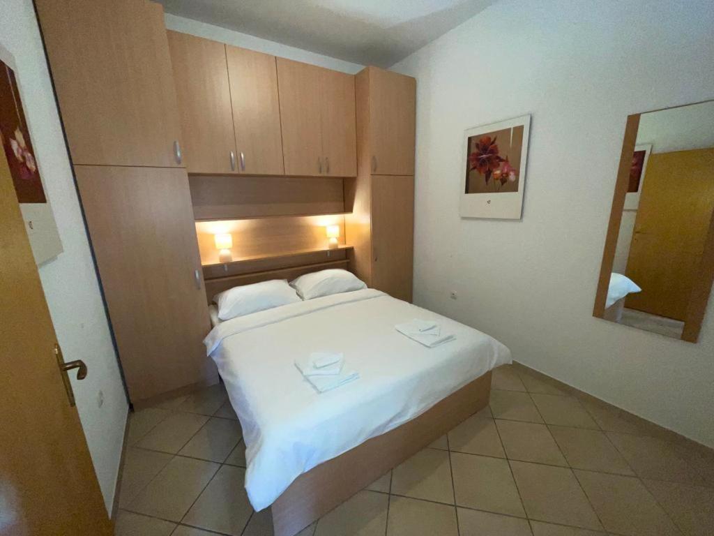 Apartmani Krajnovic Fažana エクステリア 写真