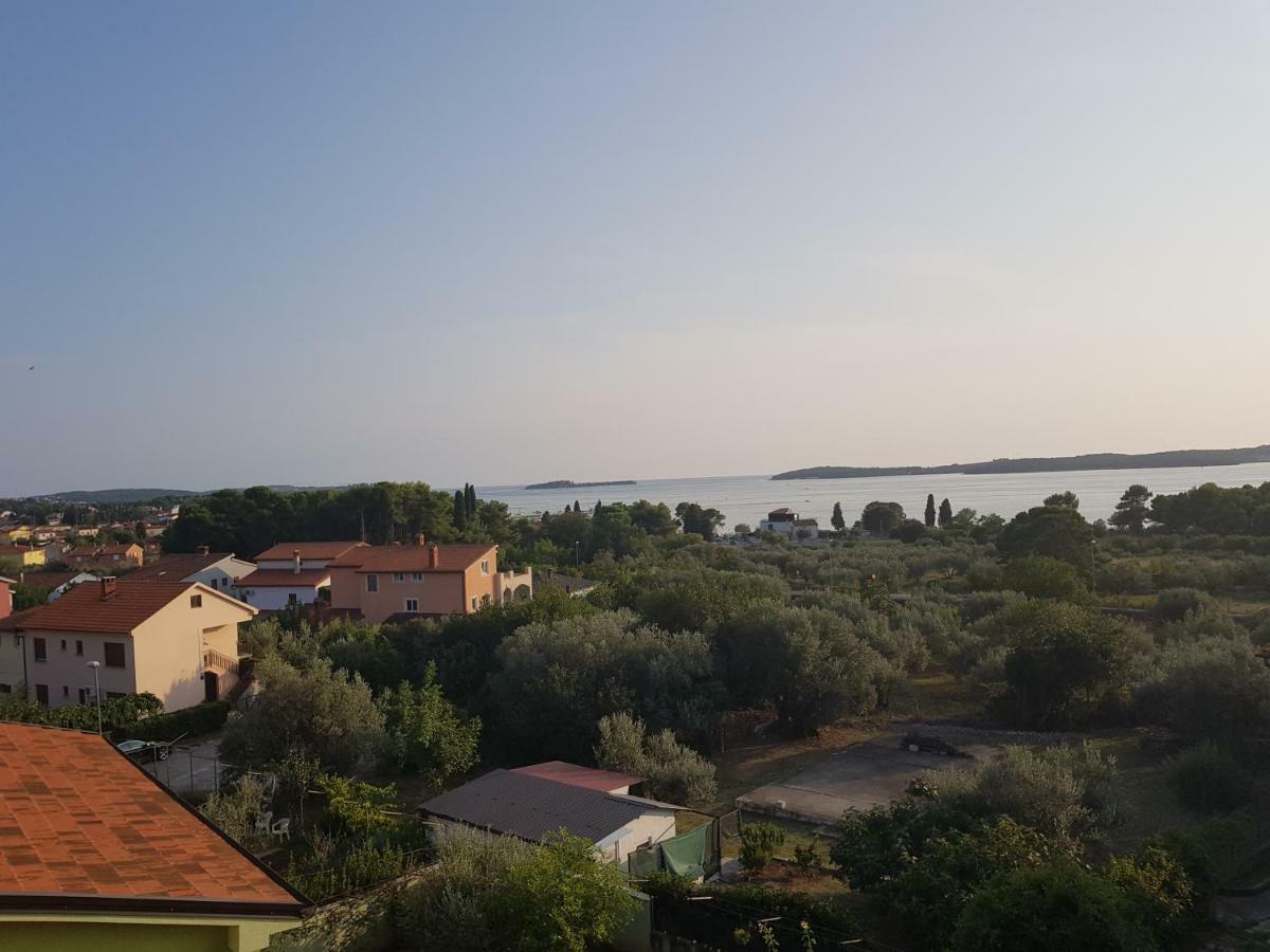 Apartmani Krajnovic Fažana エクステリア 写真